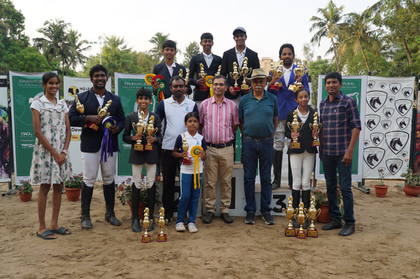 EQUINE TEAM